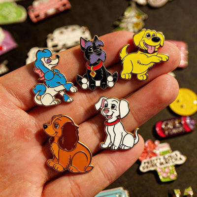 কেনা মহিলাদের জন্য কাস্টম মেটাল ফোন স্টিকার – ব্রোচ স্টাইল 3M আঠালো সহ – ইউএই, সৌদি, কুয়েত, ওমান, বাহরাইন online manufacture